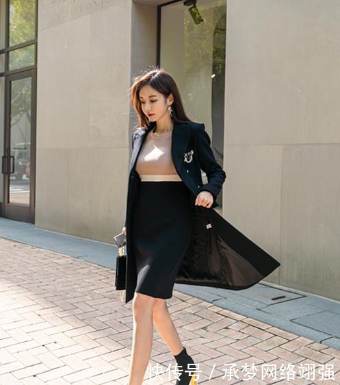 针织|美女珠珠:幻彩粉黑混搭俏皮针织及膝裙!