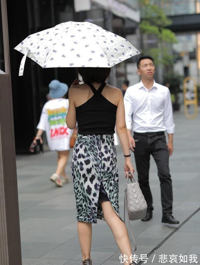 下半身 耐人寻味的瑜伽裤搭配出全新感觉,清新的风格温婉可人,轻松随意!