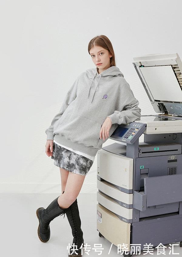 职场穿搭花样少？这些职场萌新清新搭配，让你轻松做办公室潮人！