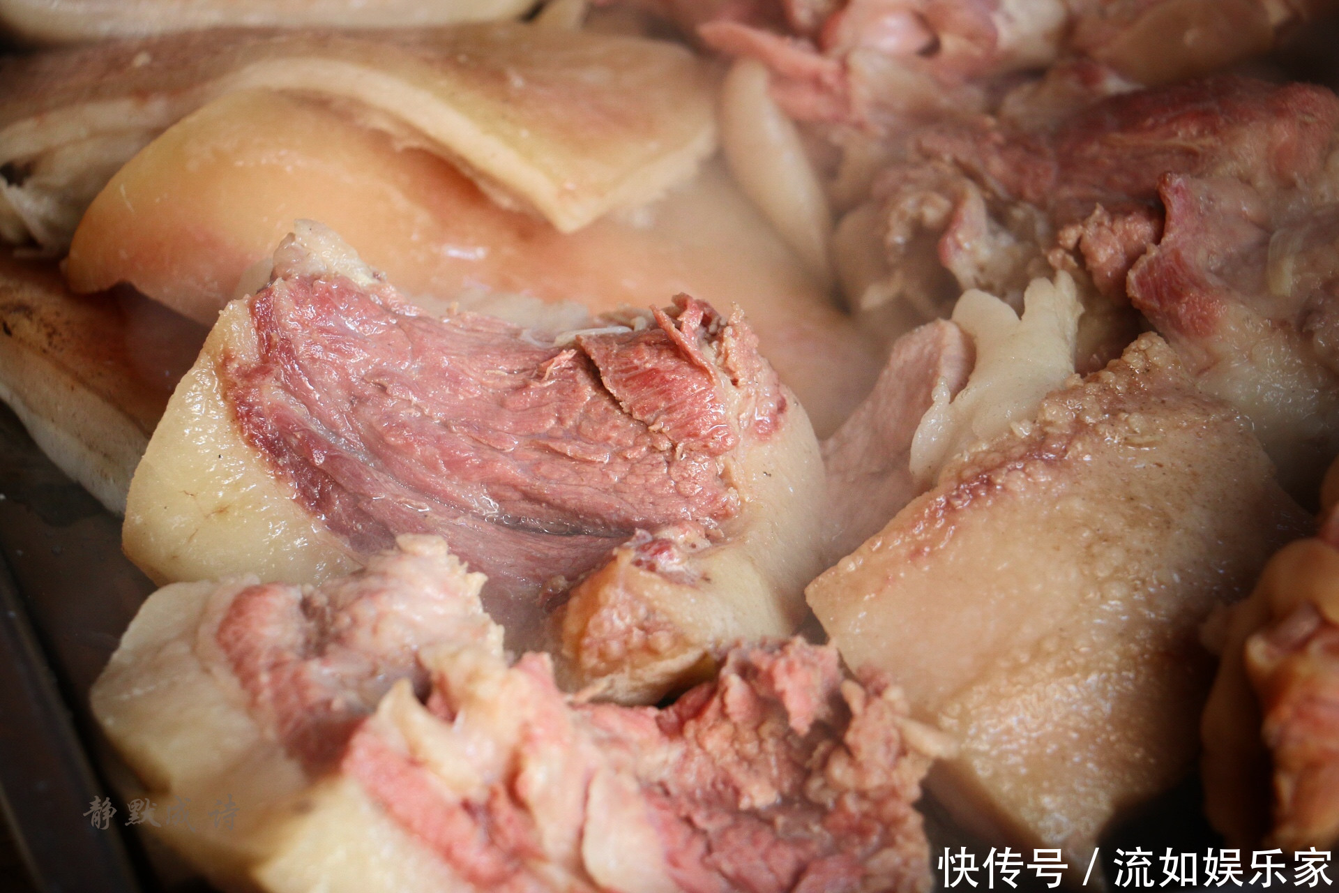 年关|北方的年关,把炉灶架起来,大锅煮大肉,看着就爽,流口水了