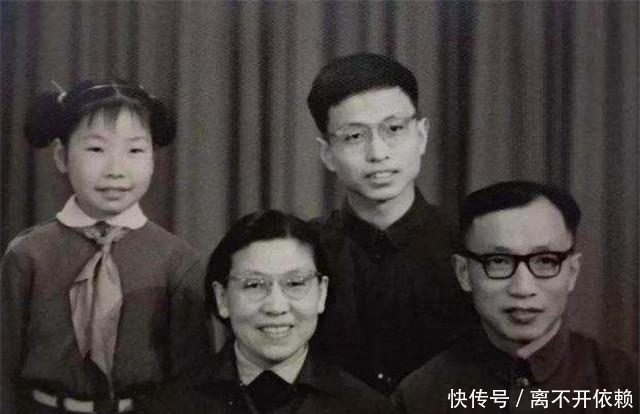 北大公派留学的张益唐:59岁的他获世界大奖后,声称幸好不在中国