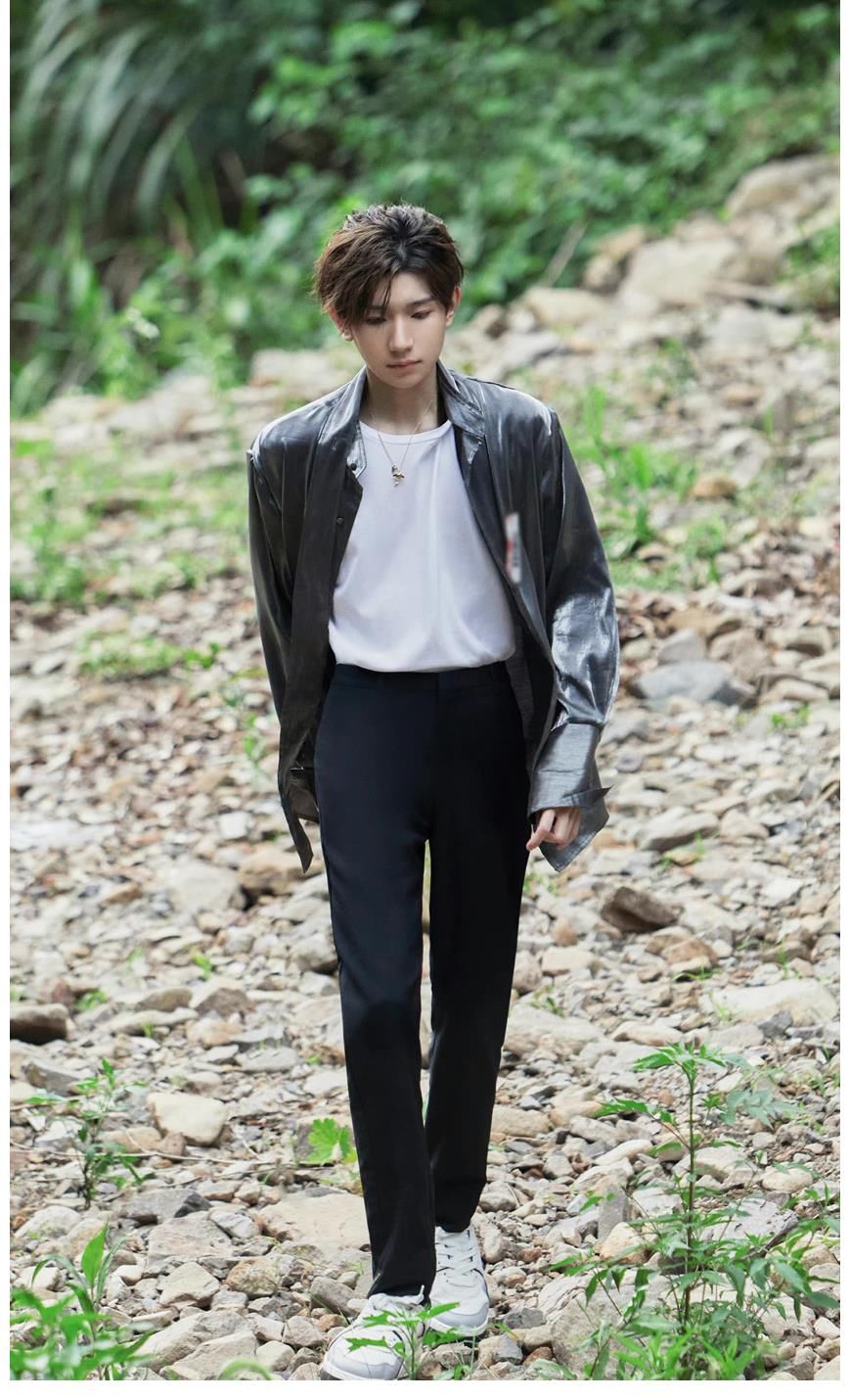 三傻|王源《奇異劇本鯊》：真誠大男孩從劇本三傻到高光推理的成長