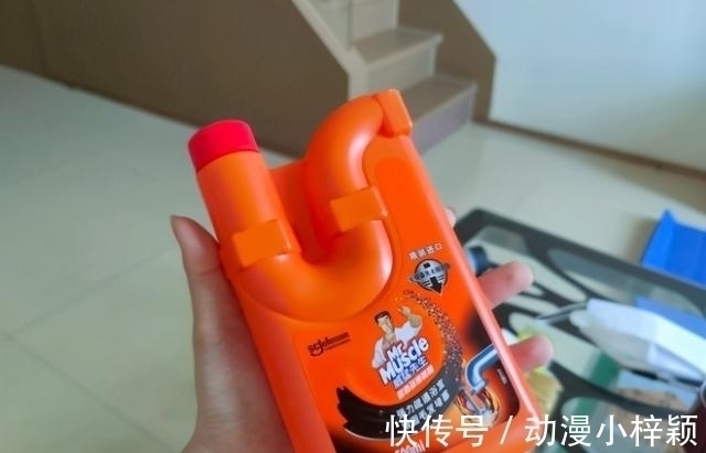 可乐|日本动漫太扯淡,徒手把碳捏成钻石,网友们纷纷玩起了梗