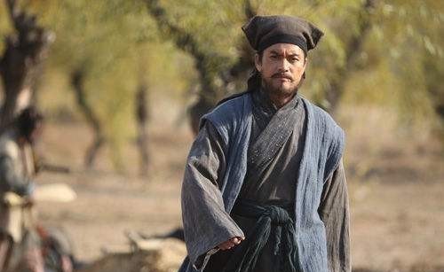 宋江|《水浒传》:宋江为什么能胜任梁山之主?他的枭雄特质给出了答案