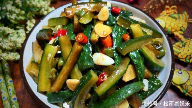 入味|腌黄瓜时,不要只加盐,多加1调料,黄瓜更脆更入味,放3个月不坏