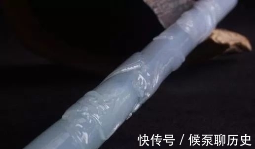 溥仪皇帝$这位老人自称是太监养子,拿出一个宝贝证明身份,专家估值数百万