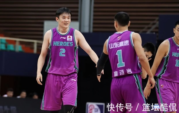 高诗岩|徐长锁救兵来了!山东男篮迎来本土最强后卫,杨鸣舍不得
