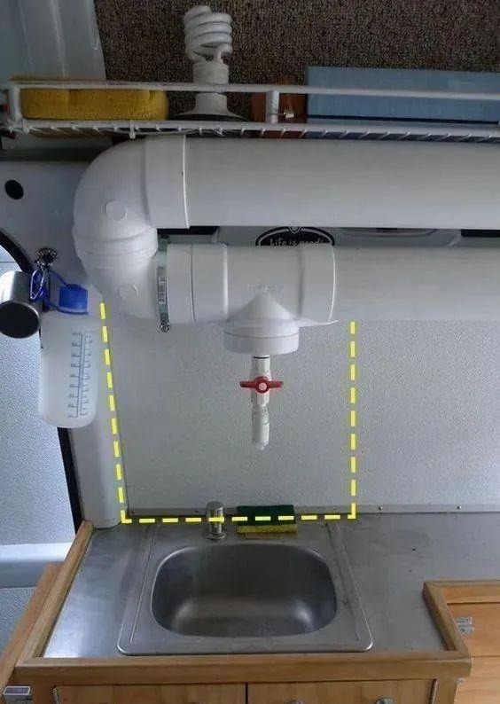 灶台|小厨房终于有救了，水槽上装个“抽屉”，台面最少多出30公分！