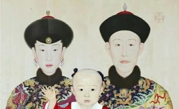 嘉庆皇帝去|嘉庆皇帝:37岁登基,无实权4年,61岁去世,是清朝最平庸的皇帝