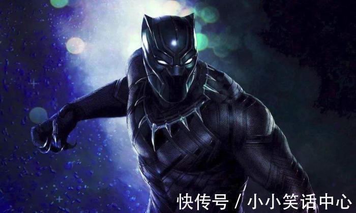 |4本轻松搞笑类小说，主角明明很强却以为自己很弱，笑得停不下来