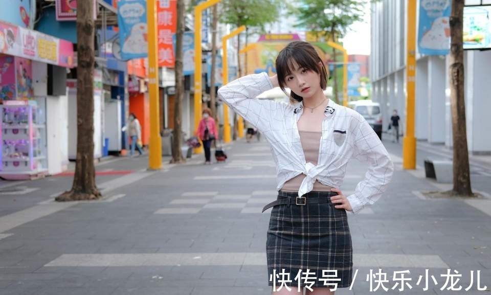 青春风范|看完才知道30岁以后的才叫女人,这么穿亮点多,满满的青春风范