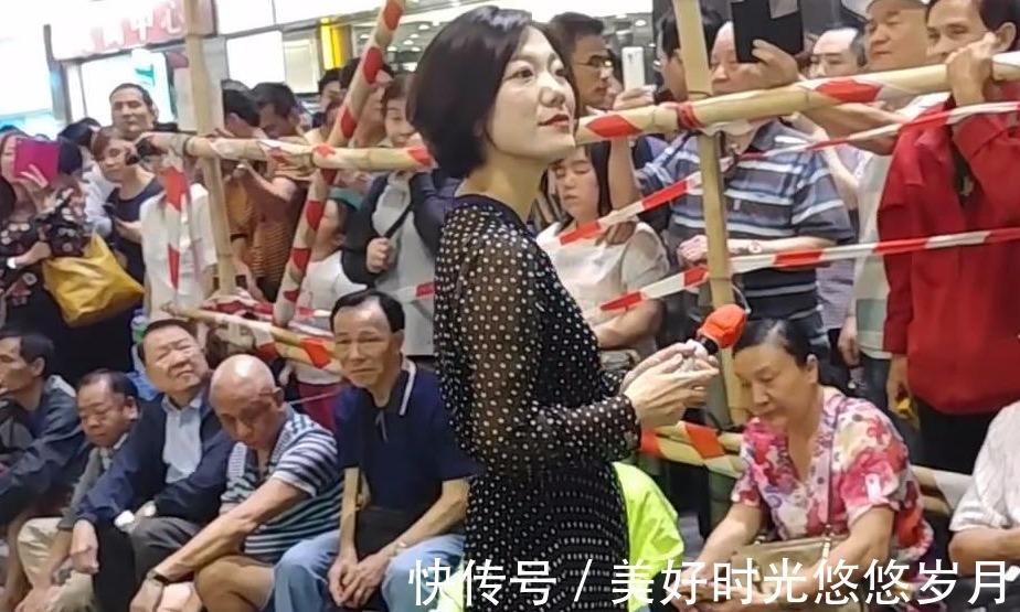 難忘今宵|她是《星光大道》最慘冠軍，出道就登上春晚，才紅1年就淪落街頭