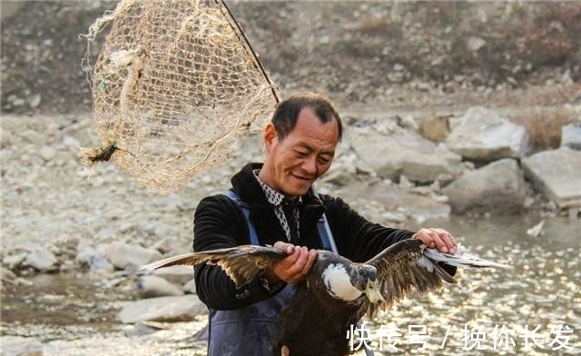王承德|5年前,捡到140斤太岁,卖了300万一夜暴富的辽宁农民,近况如何