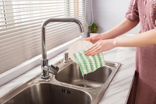 正确做法|吃饱饭不能躺,身体容易发胖?错了,饭后的正确做法是这样的