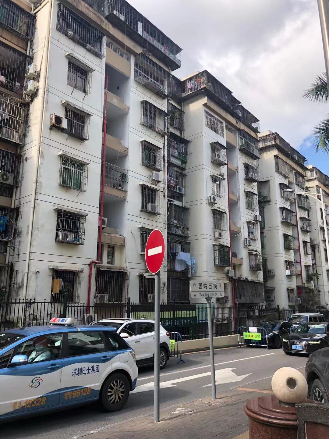 网签|二手房网签同比下降近8成!“最猛”楼市调控组合下,深圳楼市发生这些变化…
