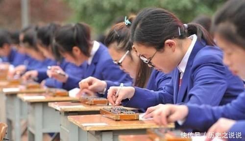 会计|大学里“又苦又累”的专业，忙到没时间谈恋爱，但毕业后月薪过万