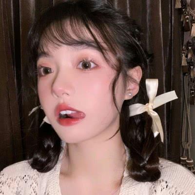 天生“娃娃脸”的女孩子,脸上才会有“3点特征”,学生党快来自测