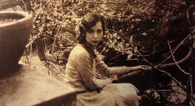 a548|张爱玲的母亲把遗产留给张爱玲,一点都没有给儿子,其中大有原因