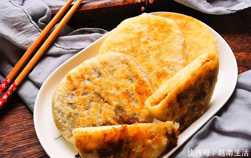 茄子的新吃法,在外面吃不到,做成馅料比肉香,出锅全家人抢着吃