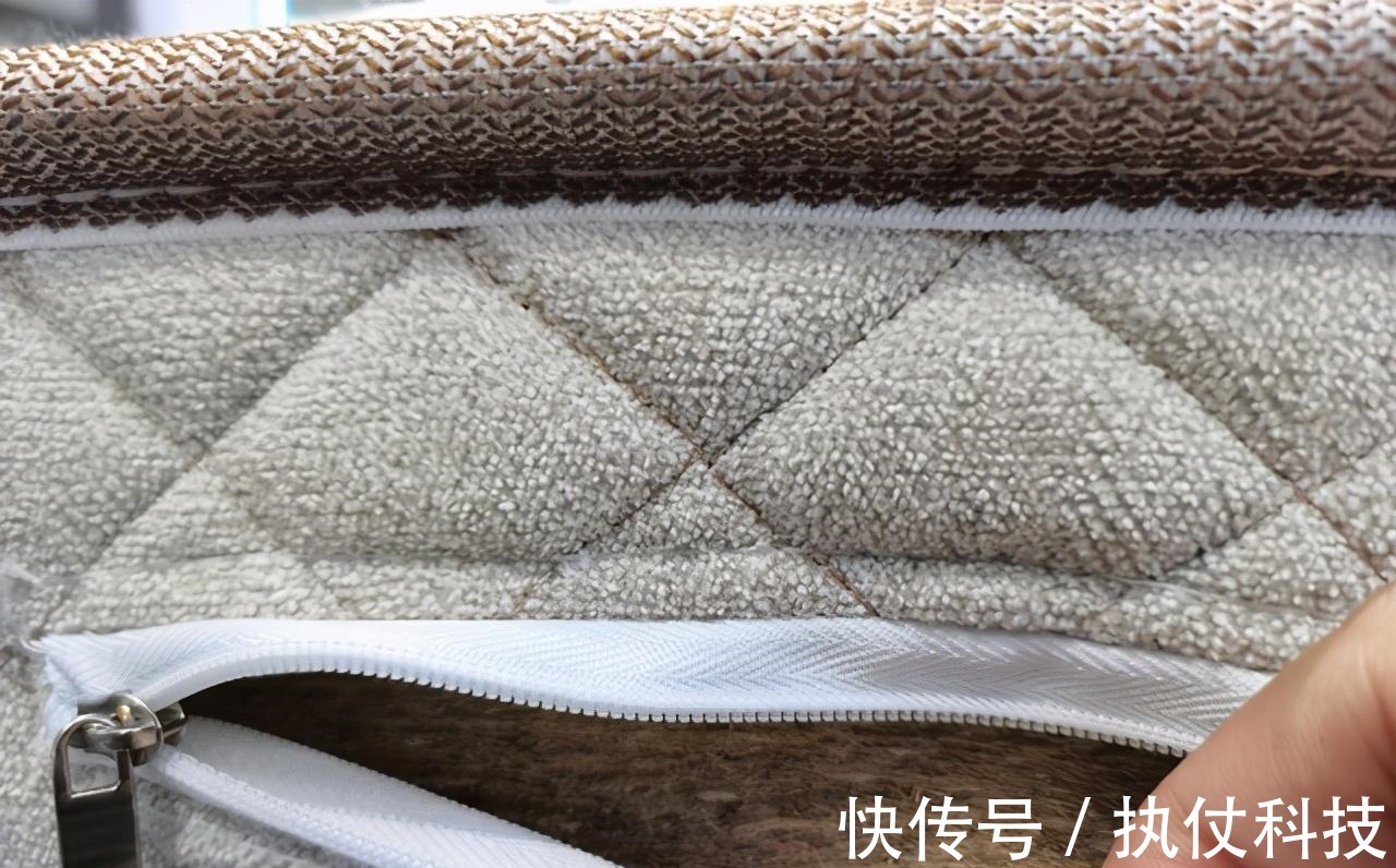 实木复合地板|甲醛危害人体健康，盘点甲醛含量高的4种材料，尽量别用