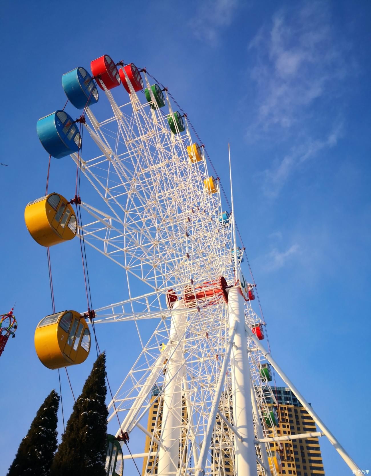 海天相接的景色，令人心旷神怡