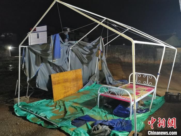 江海平|中缅边境执勤点：帐篷被暴风雨吹“出国”