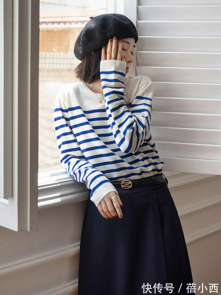 v领|这才是40岁女人衣橱该有的秋季单品,百搭不老气,让你穿出好气质