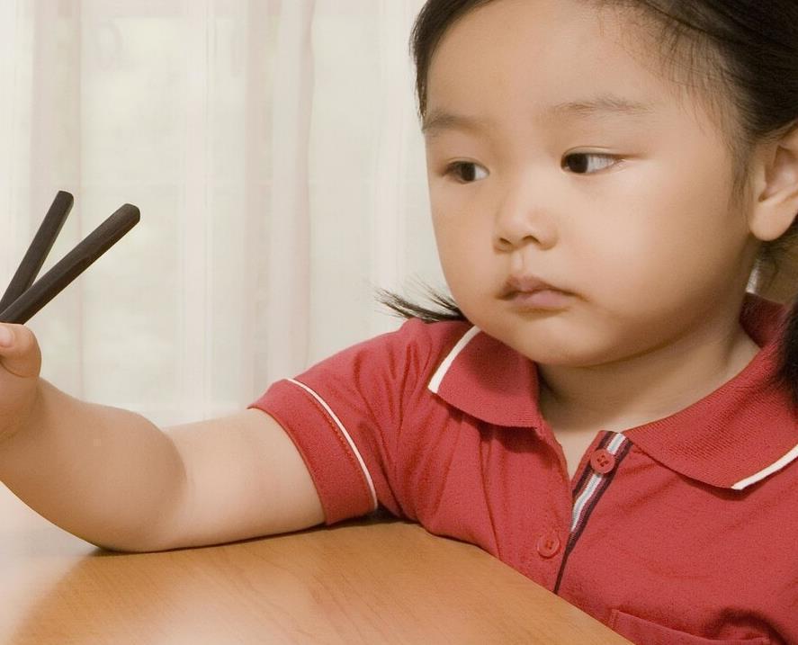 孩子|儿科院士:3种水果被称作“上火王”,易伤脾胃,家长少让孩子吃