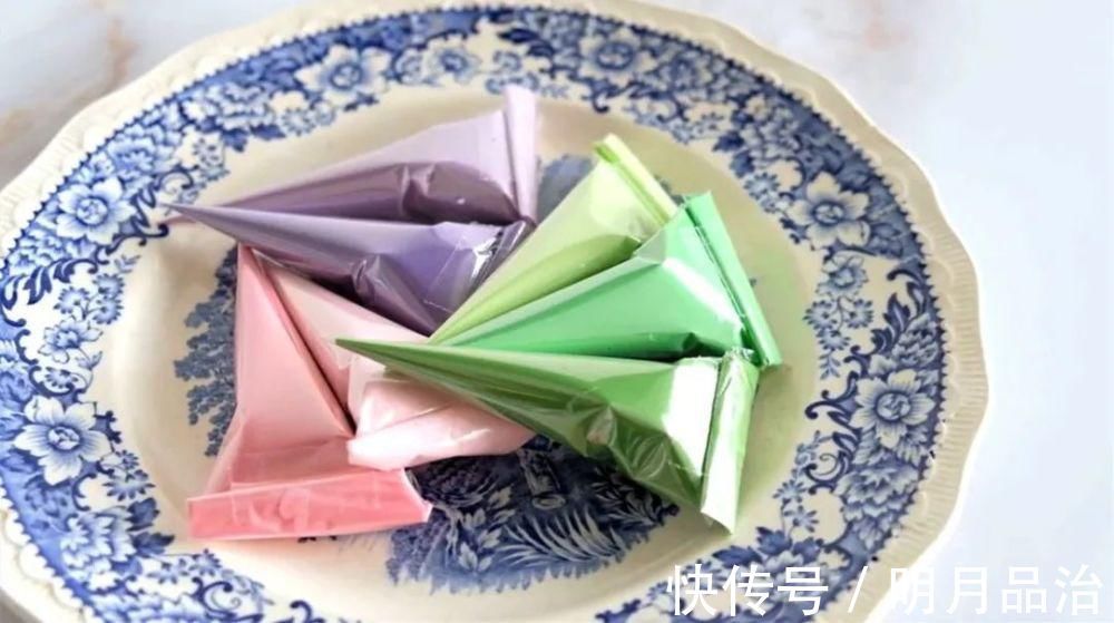 糖霜饼干|美到舍不得吃！甜品师手作花砖饼干，救救老夫的少女心！