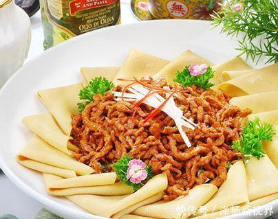 豆腐皮卷京|入秋后可多吃的一道菜,营养又美味,还是减肥利器,身材棒棒哒!