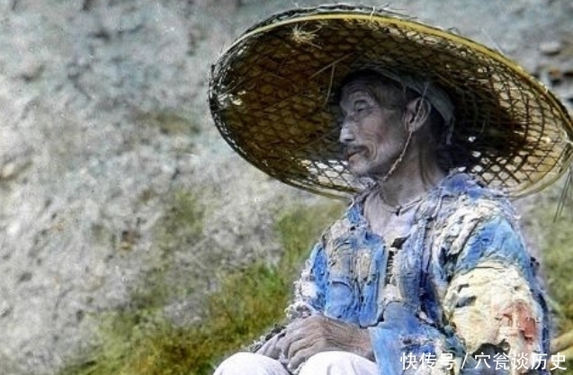 县太爷|晚清时期珍贵的老照片：年迈老人令人心疼，县太爷审问犯人高高在上