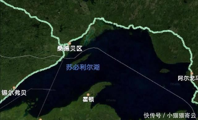 世界第一大淡水湖，面积比我国渤海还大，蓄水量则相当于10个渤海