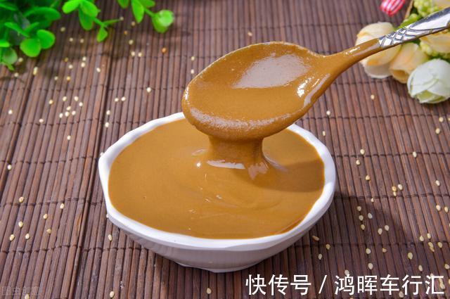 火锅店|芝麻酱调稀,用水还是用油?分享2种正确方法,丝滑细腻味道香