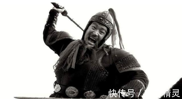 青龙偃月刀！水浒传最厉害的五件兵器，呼延灼的双鞭垫底，第一件人人都喜欢！