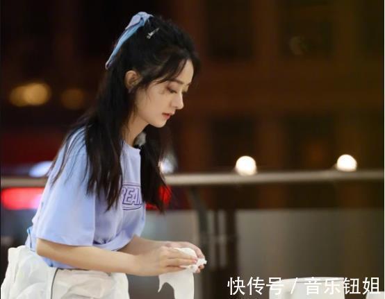 前嫌|果然是良心老板趙麗穎被黑后不計前嫌,為周也站臺《中餐廳5》