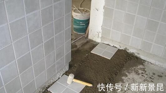 瓷砖|铺瓷砖不用水泥，这种新方法，半天能铺一间屋，防潮又防裂，聪明