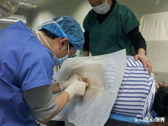 呼噜噜|当你躺在手术室准备剖腹产,是怎样的一种体验你还记得吗