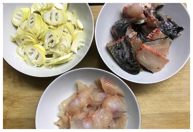 黑鱼加豆浆,教你新吃法,鲜香滑嫩无腥味,端上桌连汤都喝精光