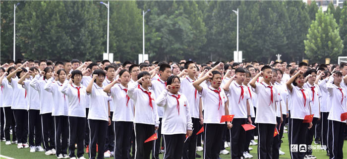 入学|山东师范大学大学城实验学校：不一样的开学第一课 满满的“仪式感”