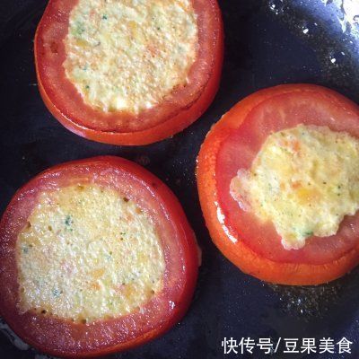 番茄红素|十分钟健康早餐～西红柿圈圈蛋这么做，吃前一定备足饭