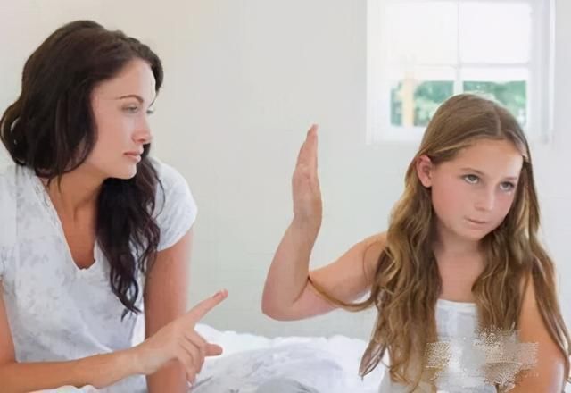 图图|如果孩子有3个特征,预示着他进入“仇亲期”了,要做好心理准备