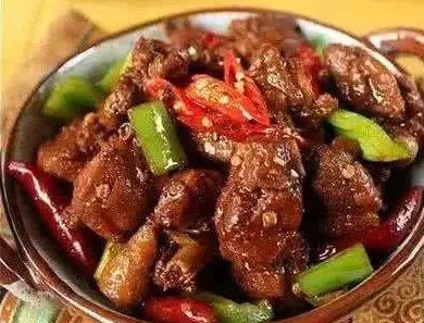 好吃又便宜的几道下饭家常菜，美味可口简单易学，家人都很爱吃！