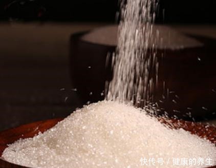 简单|糖醋里脊不用去饭店吃,配方和步骤告诉你,酸甜开胃,做法简单