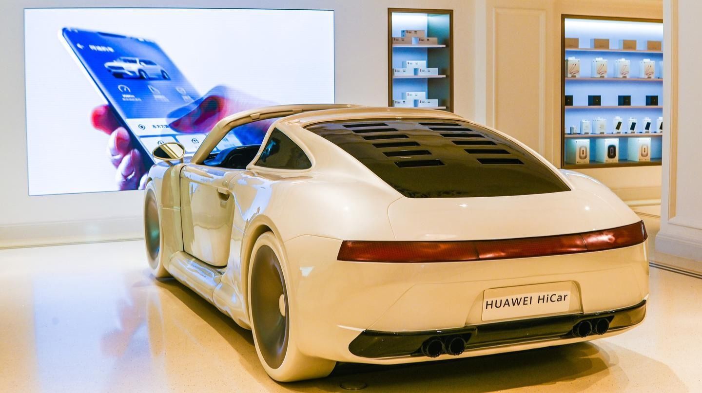 【虎嗅早报】华为回应何时造车:造车也不一定赚钱;QQ音乐、网易云音乐等被新华社点名批评了