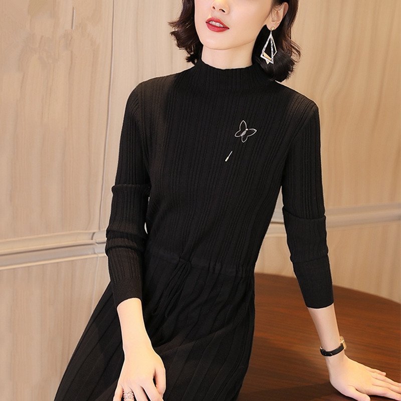 冬裙 今年流行一种冬裙,叫“过膝式”羊毛裙,搭短靴,美的一步三回眸