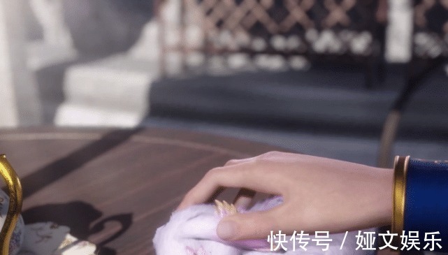 柔骨兔|斗罗大陆唐三撸兔成瘾,有谁注意到小舞的表情完全是生无可恋