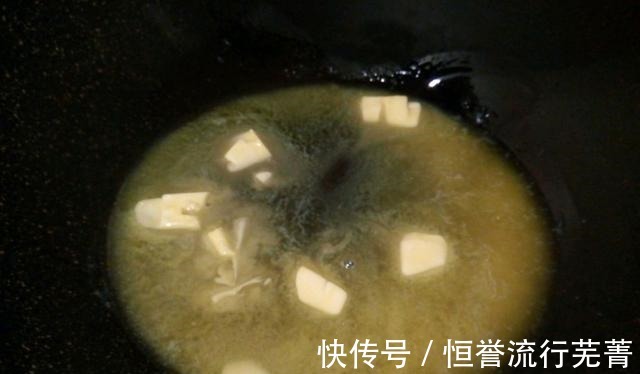 花生|自从学会牛轧糖这个做法，我家连糖果都不买了，做多少都被吃完！