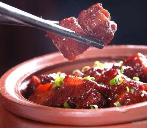 降脂药|这种红色食物堪称血脂“清道夫”！泡水喝就挺好