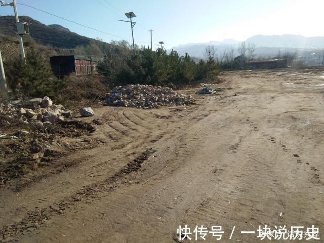 忻州|忻州五台县某房地产建筑垃圾倾倒致国有森林公园被曝光