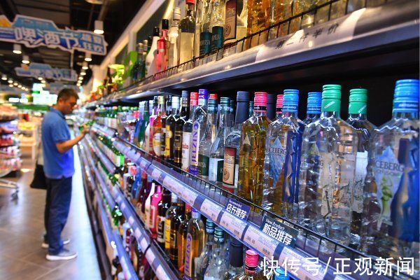 河南保税集团|在咱郑州，家门口就能“全球扫货”